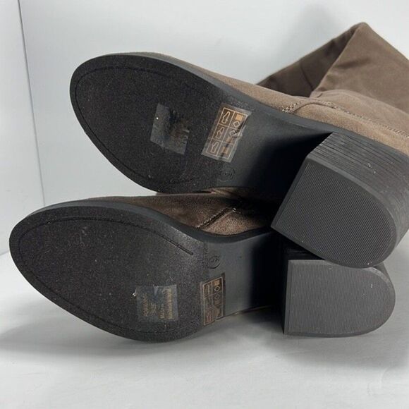 Journee Collection Sana Taupe Over the Knee Boots size 9 - Picture 7 of 10